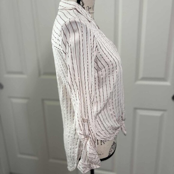 Women's Long-Sleeved Top with Rose Gold Shimmering Stripes with Buttoned Closure - Picture 4 of 8
